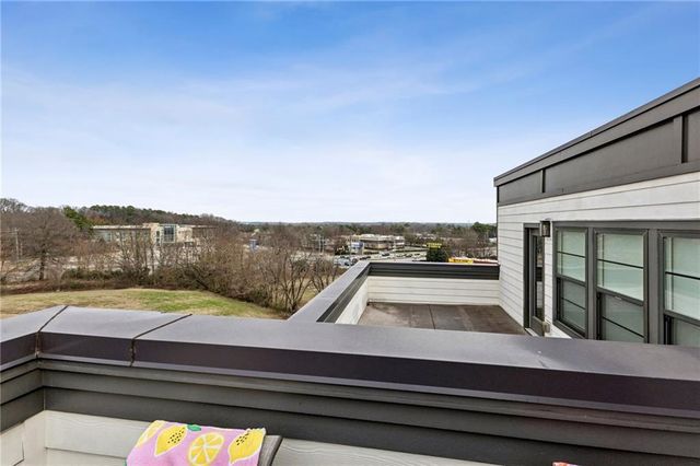 2158 Hinton SE Drive, Smyrna, GA 30080