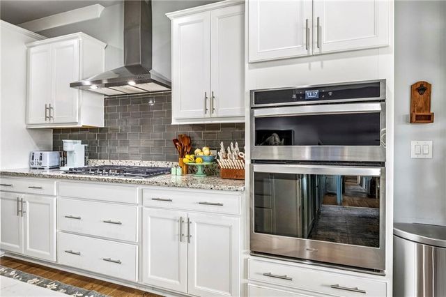 2158 Hinton SE Drive, Smyrna, GA 30080