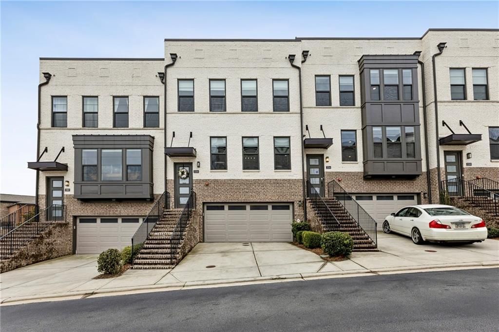 2158 Hinton SE Drive, Smyrna, GA 30080