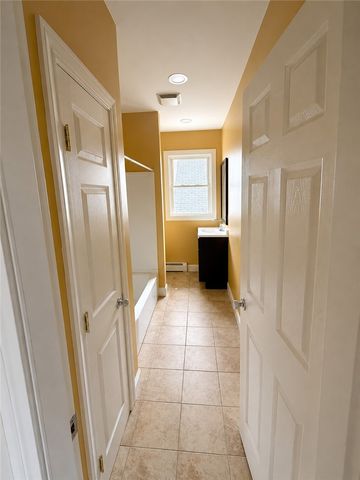 33 Messina Street, Providence, RI 02908