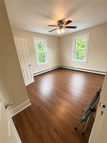 33 Messina Street, Providence, RI 02908