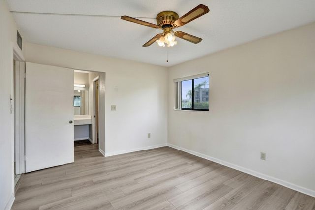 9758 N Belfort Circle 110, Tamarac, FL 33321