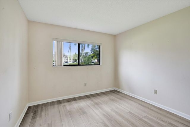 9758 N Belfort Circle 110, Tamarac, FL 33321