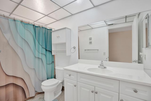 9758 N Belfort Circle 110, Tamarac, FL 33321