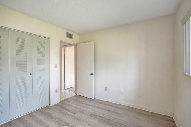 9758 N Belfort Circle 110, Tamarac, FL 33321
