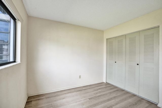 9758 N Belfort Circle 110, Tamarac, FL 33321