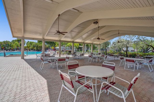 9758 N Belfort Circle 110, Tamarac, FL 33321