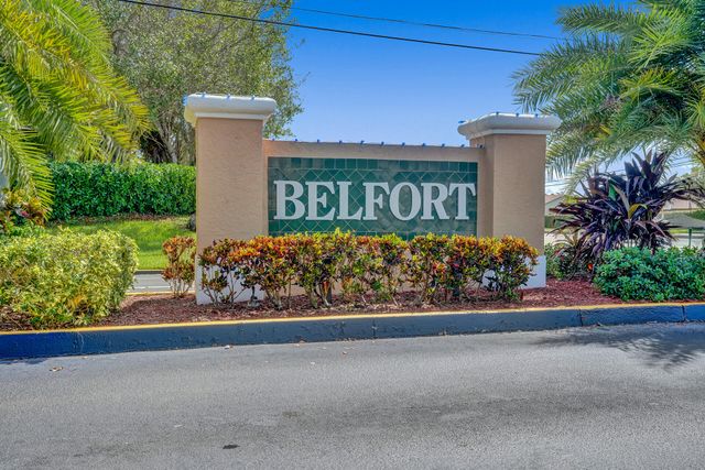 9758 N Belfort Circle 110, Tamarac, FL 33321