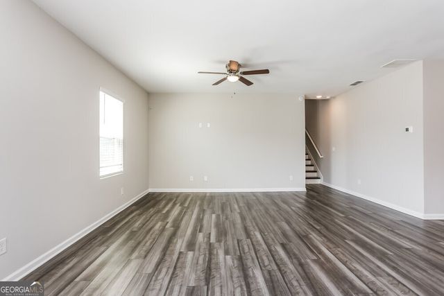 4064 Kendrick Circle, Loganville, GA 30052