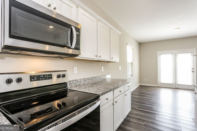 4064 Kendrick Circle, Loganville, GA 30052