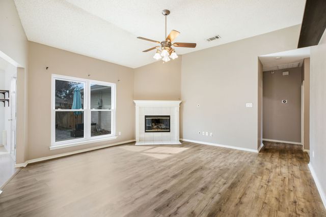 10881 Castle Drive, Frisco, TX 75035