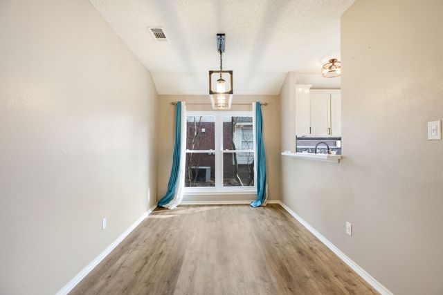 10881 Castle Drive, Frisco, TX 75035