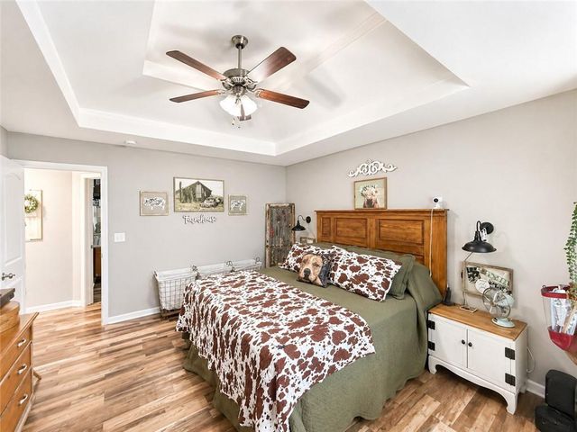 21650 W Wilson Street, Spring Hill, KS 66083