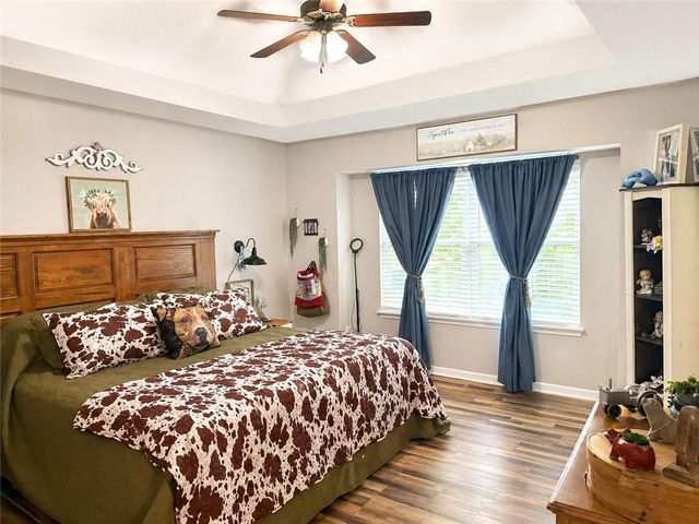 21650 W Wilson Street, Spring Hill, KS 66083