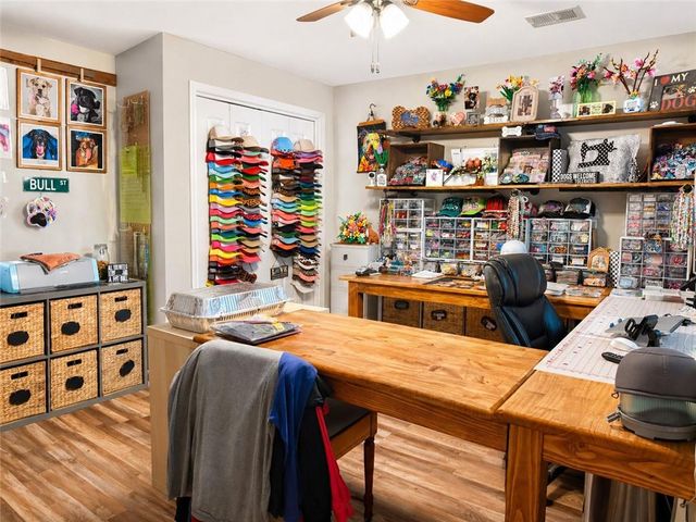 21650 W Wilson Street, Spring Hill, KS 66083