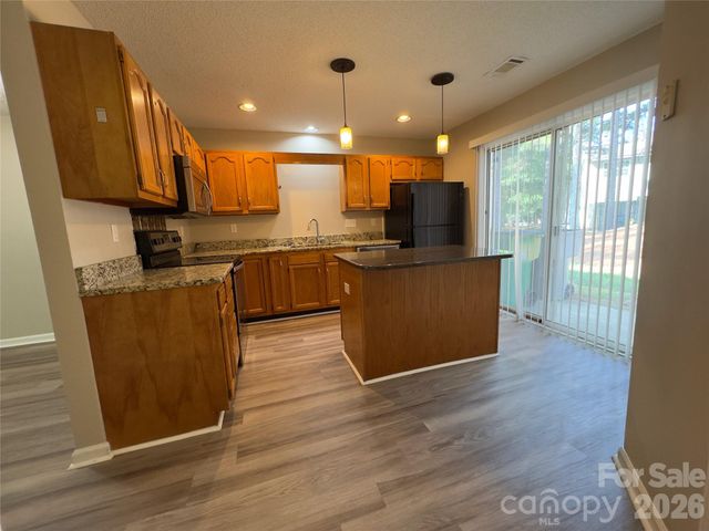 3103 Summercroft Lane, Charlotte, NC 28269
