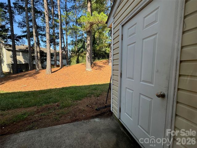 3103 Summercroft Lane, Charlotte, NC 28269