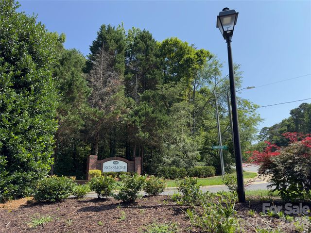 3103 Summercroft Lane, Charlotte, NC 28269