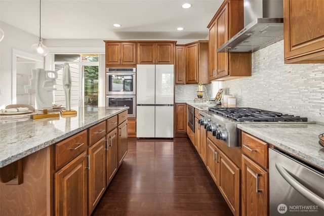 9813 NE 145th Street, Bothell, WA 98011