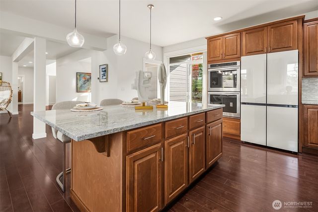 9813 NE 145th Street, Bothell, WA 98011