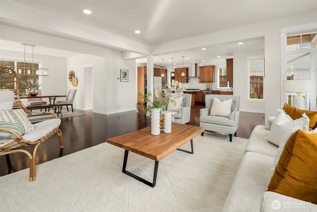 9813 NE 145th Street, Bothell, WA 98011