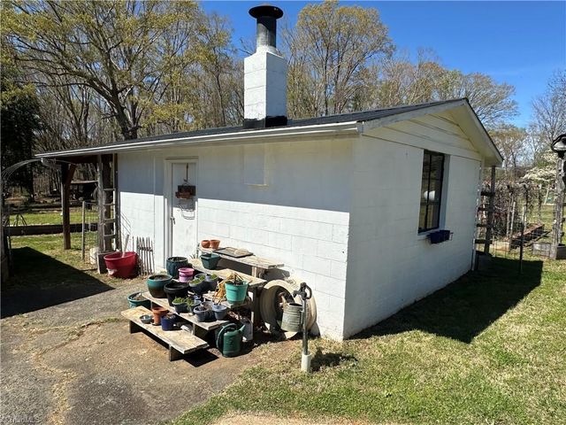 281 Spencer Meadow Road, Asheboro, NC 27205