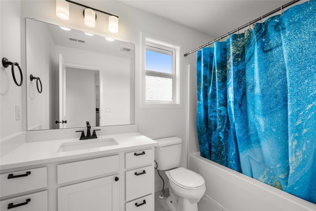 3641 NW 166th Street, Clive, IA 50325