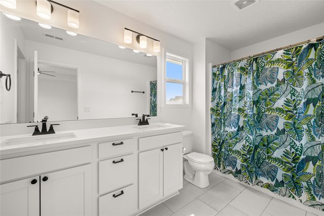 3641 NW 166th Street, Clive, IA 50325