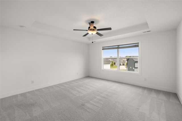 3641 NW 166th Street, Clive, IA 50325