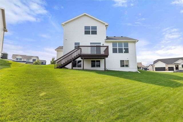 3641 NW 166th Street, Clive, IA 50325