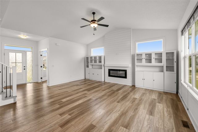 3641 NW 166th Street, Clive, IA 50325