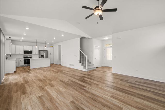 3641 NW 166th Street, Clive, IA 50325