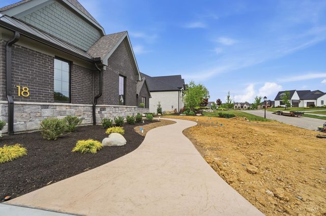 18 Chimney Ridge Drive, Loveland, OH 45140