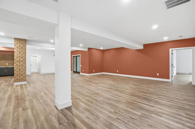 18 Chimney Ridge Drive, Loveland, OH 45140