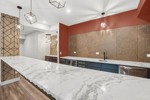 18 Chimney Ridge Drive, Loveland, OH 45140