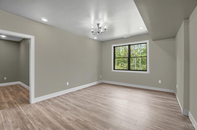18 Chimney Ridge Drive, Loveland, OH 45140