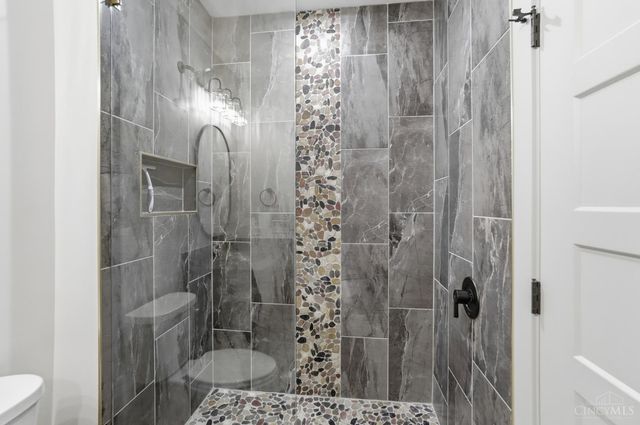 18 Chimney Ridge Drive, Loveland, OH 45140