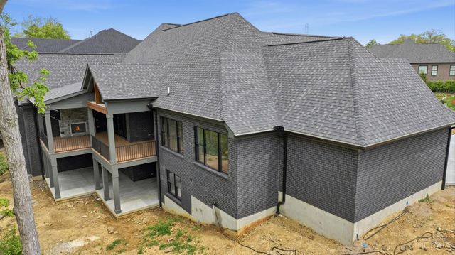 18 Chimney Ridge Drive, Loveland, OH 45140