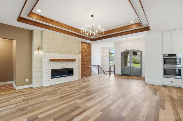 18 Chimney Ridge Drive, Loveland, OH 45140