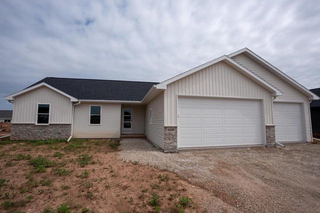 2020 RED FOX LANE, Kaukauna, WI 54130