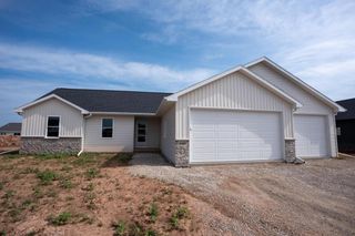 2020 RED FOX LANE, Kaukauna, WI 54130