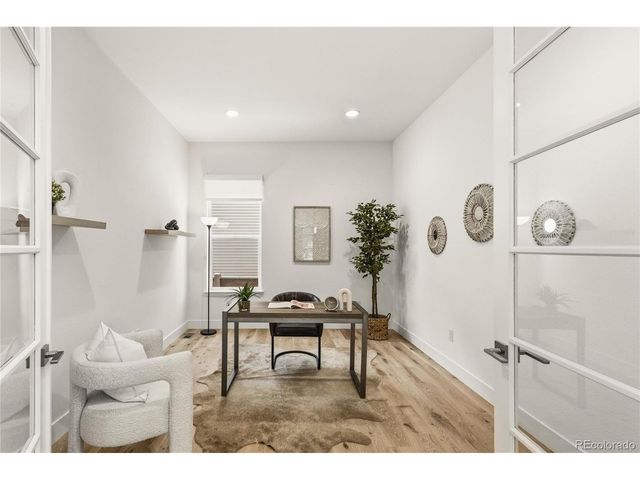6121 Chester St, Denver, CO 80238