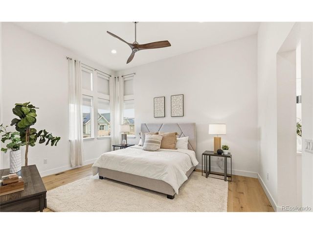 6121 Chester St, Denver, CO 80238