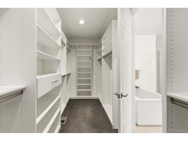 6121 Chester St, Denver, CO 80238