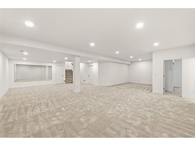 6121 Chester St, Denver, CO 80238