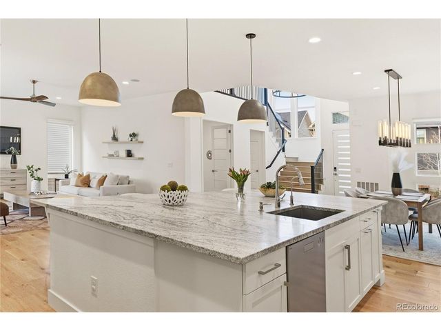 6121 Chester St, Denver, CO 80238