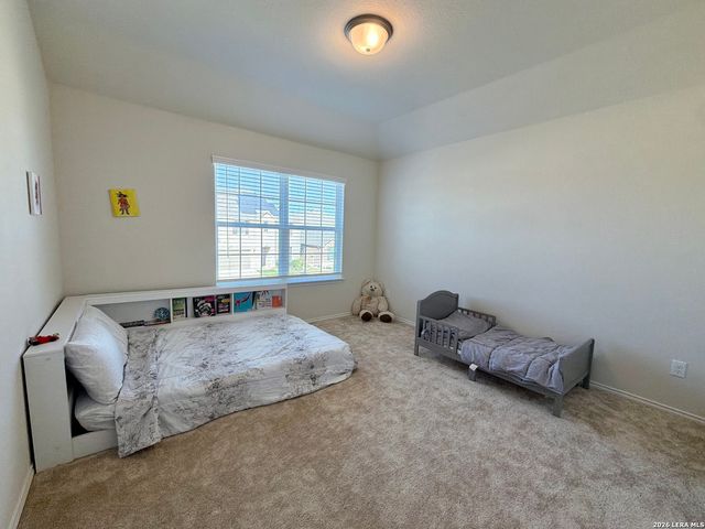 12254 Black Hat, San Antonio, TX 78254