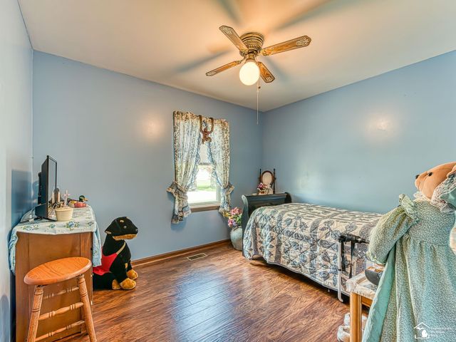 4972 Elm Street, Newport, MI 48166