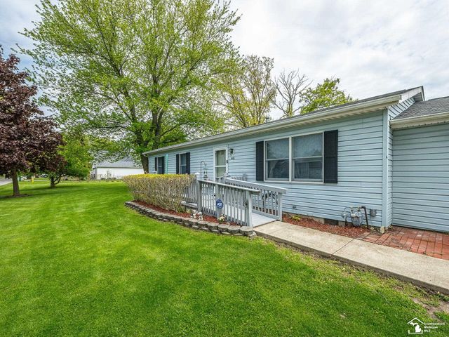 4972 Elm Street, Newport, MI 48166