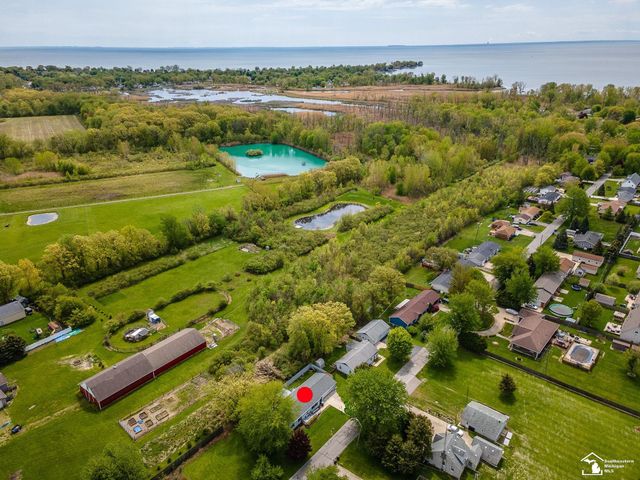 4972 Elm Street, Newport, MI 48166